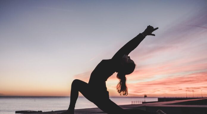 Ariana Nasi| Equilíbrio e conexão: os benefícios da yoga Os benefícios da yoga.