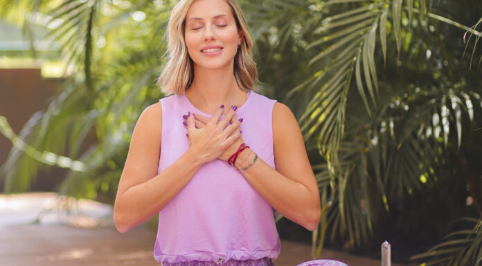 Ariana Nasi| Como o yoga nos revela nossa melhor versão Ariana Nasi| Yoga.